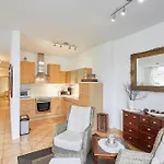 Haus Walfaenger - 2 بوركم