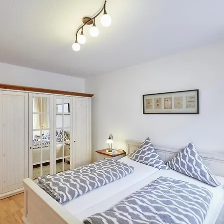 Haus Walfaenger - 2 * بوركم